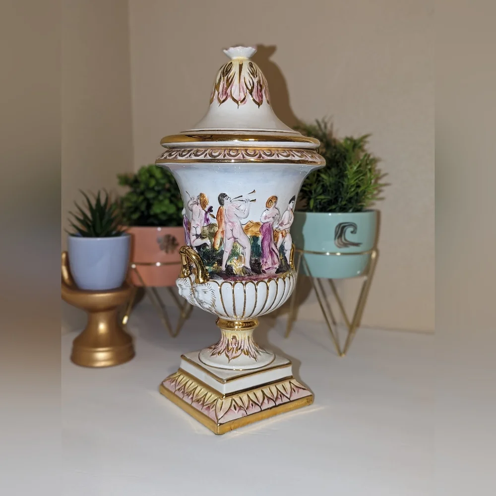 RARE Capodimonte Keramos Hand Painted Italian Porcelain Urn w/ Lid - Picture 7 of 13